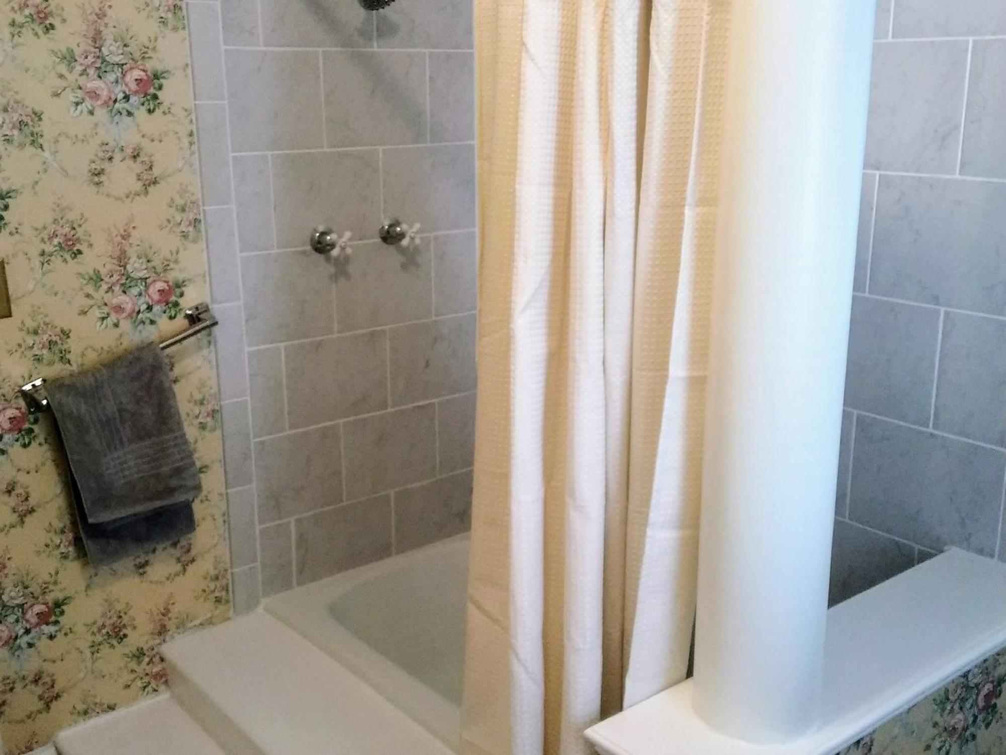 Splendor Inn Bed & Breakfast Norwich Room photo